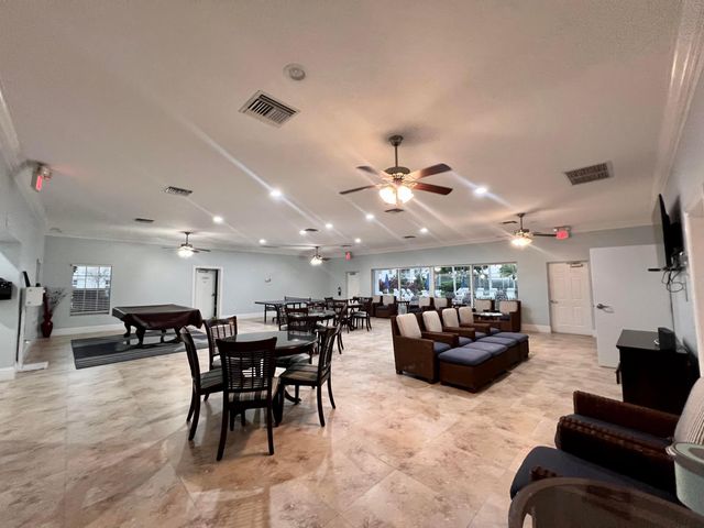 6421 BAY CLUB Drive 3, Fort Lauderdale, FL 33308