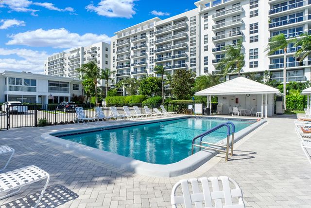 6421 BAY CLUB Drive 3, Fort Lauderdale, FL 33308