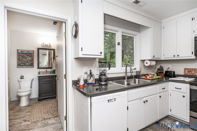 2225 Aspen Way, Henrico, VA 23233