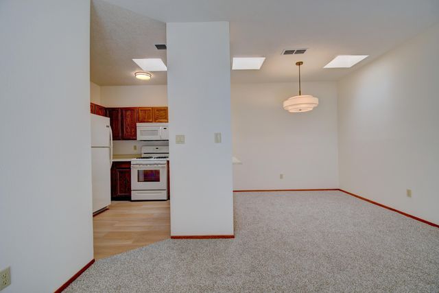 5712 Jessica Court NW, Albuquerque, NM 87120