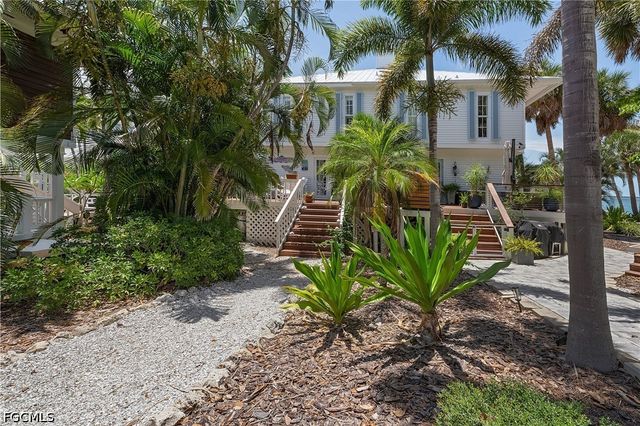 123 Useppa Island Unit B, Useppa Island, FL 33921