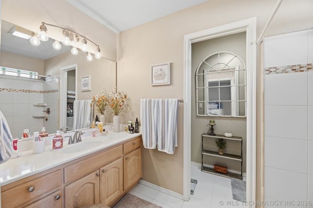 8055 Quail Ridge Road, Claremore, OK 74019