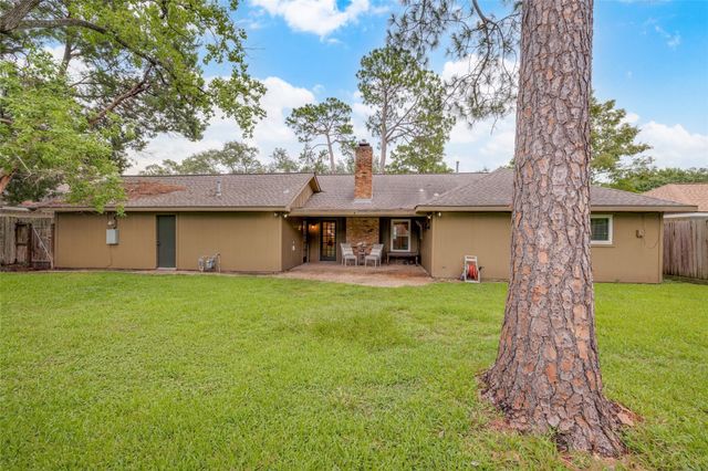 2615 Rosefield Drive, Houston, TX 77080