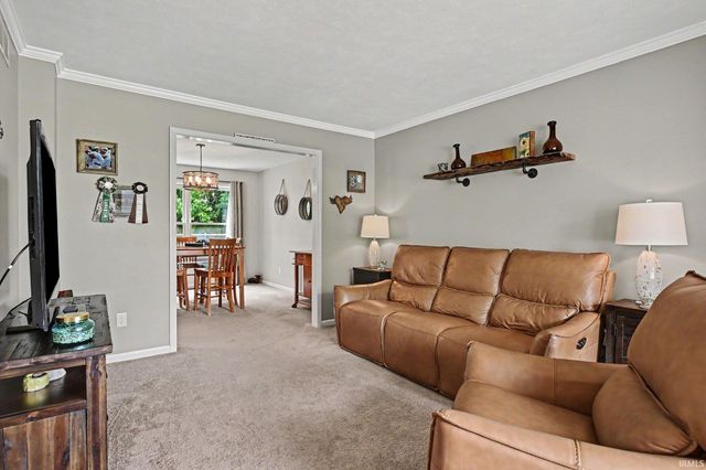 51141 Sussex Point Drive, Granger, IN 46530