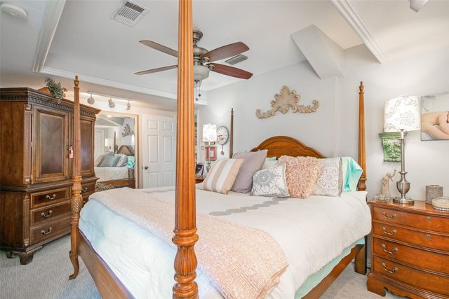 616 Milton Street, Lewisville, TX 75057