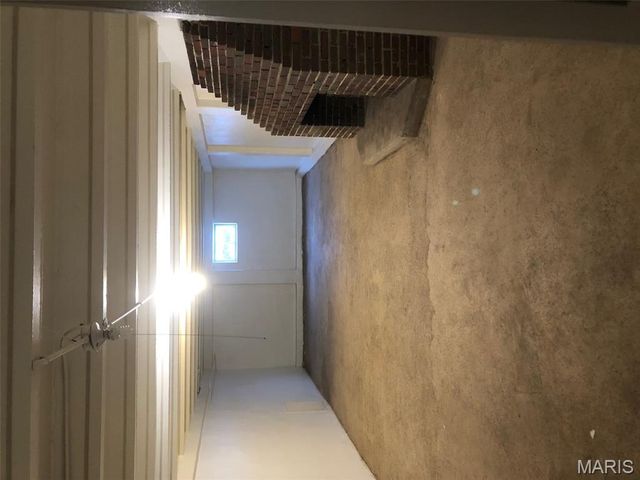 9845 Lewis And Clark Boulevard, St Louis, MO 63136
