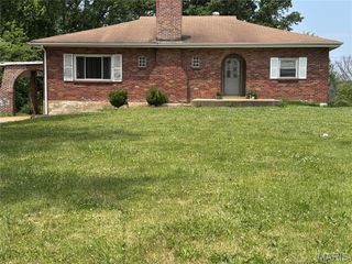 9845 Lewis And Clark Boulevard, St Louis, MO 63136
