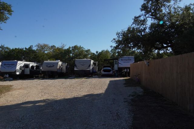 145 Lea LN, Wimberley, TX 78676