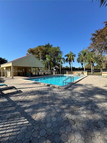 8888 SW 131st Ct 104, Miami, FL 33186