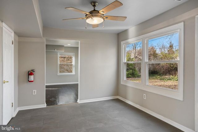 15 MARBLESTONE LN, Willingboro, NJ 08046