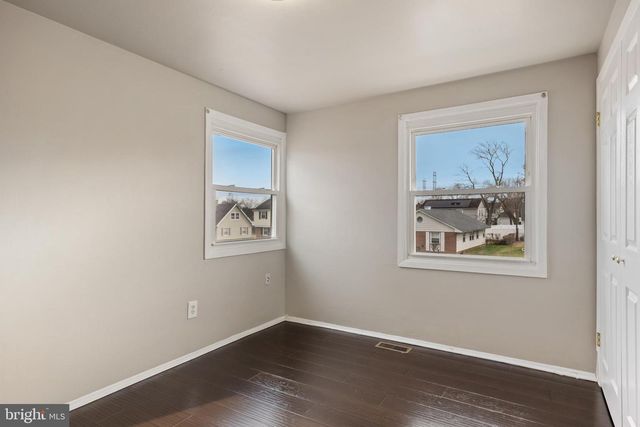 15 MARBLESTONE LN, Willingboro, NJ 08046