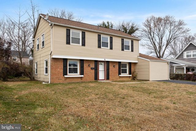 15 MARBLESTONE LN, Willingboro, NJ 08046