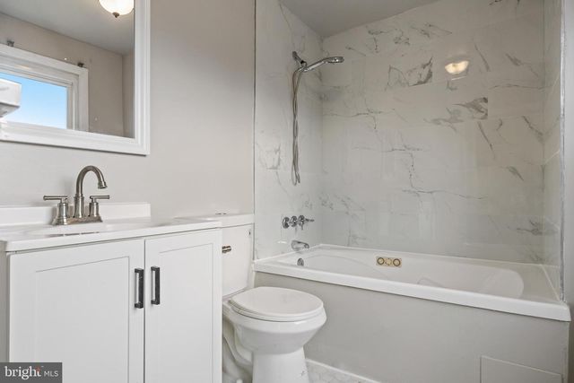 15 MARBLESTONE LN, Willingboro, NJ 08046