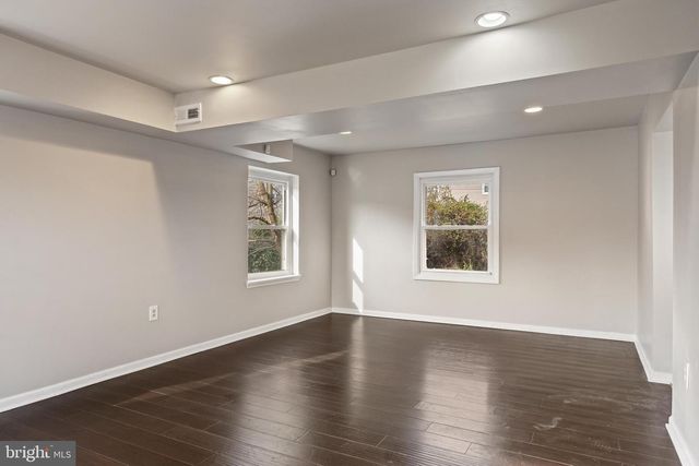 15 MARBLESTONE LN, Willingboro, NJ 08046