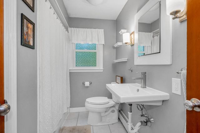 22 Country Rd, Westford, MA 01886