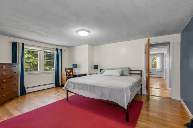 22 Country Rd, Westford, MA 01886