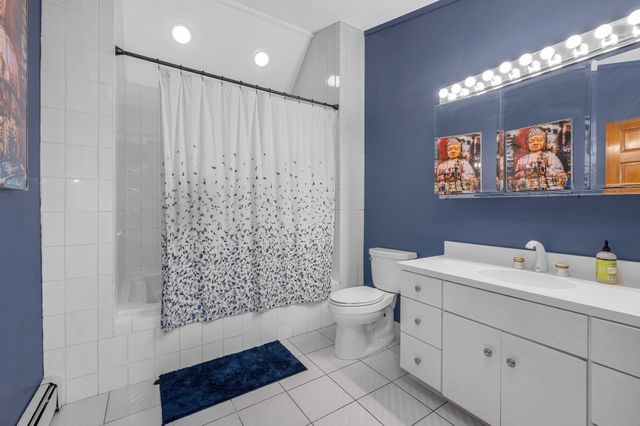 22 Country Rd, Westford, MA 01886