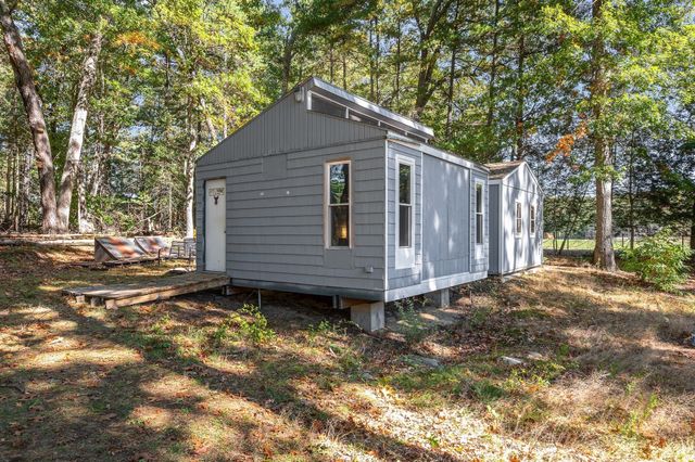 22 Country Rd, Westford, MA 01886