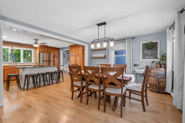 22 Country Rd, Westford, MA 01886