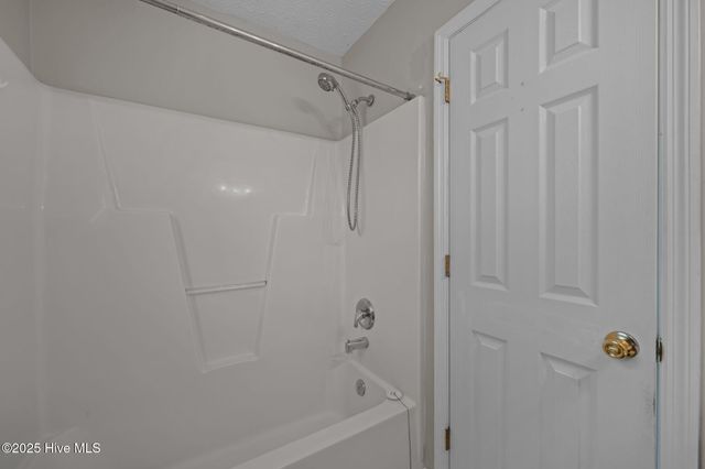 153 Stonebridge Trail, Havelock, NC 28532