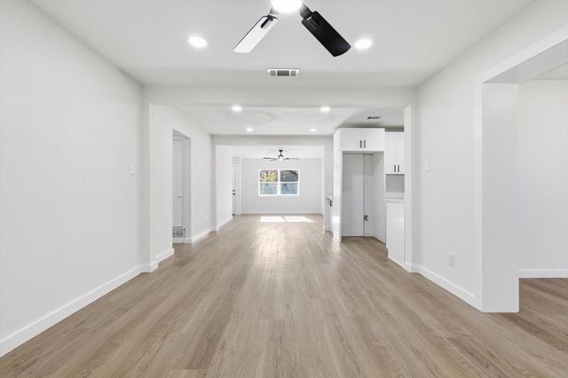 6439 Lazy River Drive, Dallas, TX 75241