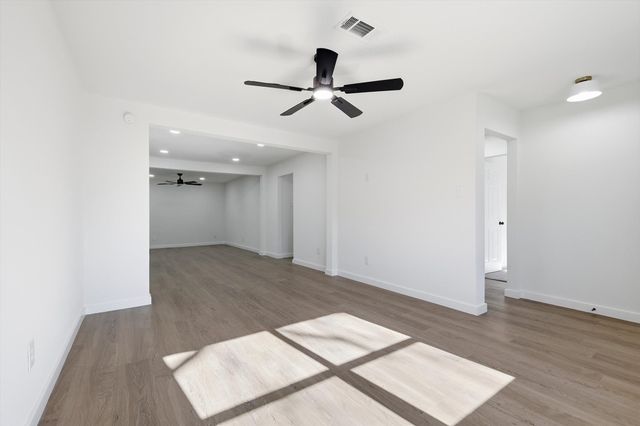 6439 Lazy River Drive, Dallas, TX 75241