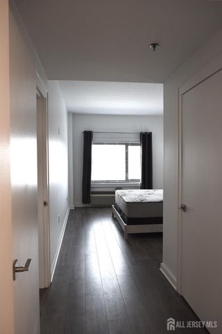 1 Carriage City Plaza 920, Rahway, NJ 07065