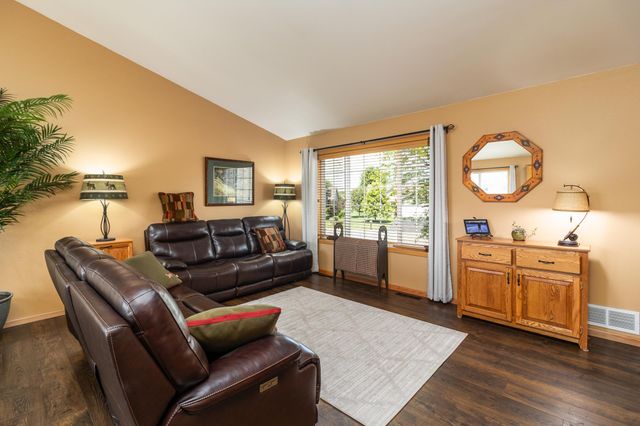 515 Elena Lane, Saint Joseph, MN 56374