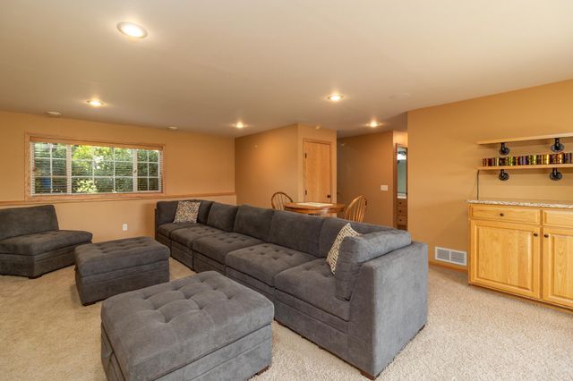 515 Elena Lane, Saint Joseph, MN 56374