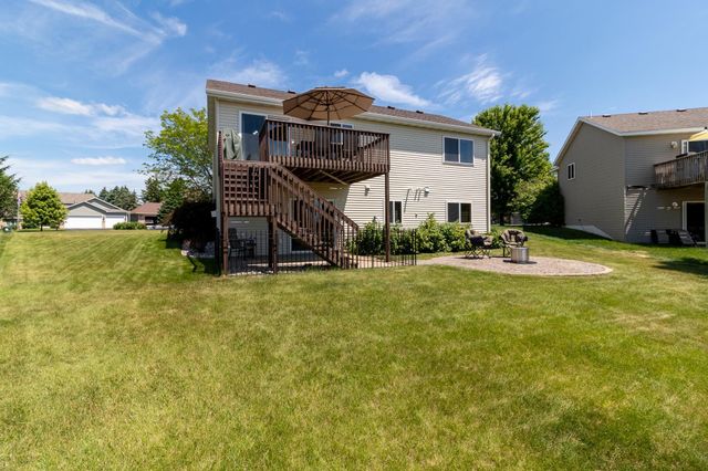 515 Elena Lane, Saint Joseph, MN 56374