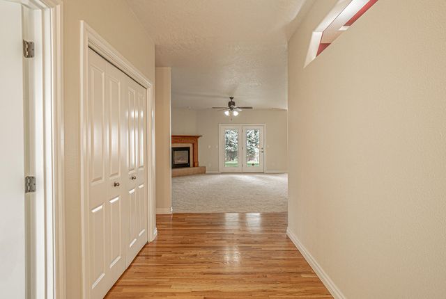 995 Pumpkin Ridge Drive, Eagle Point, OR 97524