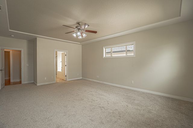 995 Pumpkin Ridge Drive, Eagle Point, OR 97524