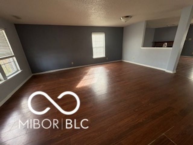 6857 Maywood Circle, Avon, IN 46123