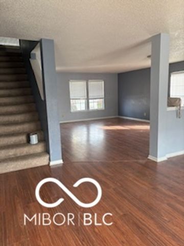 6857 Maywood Circle, Avon, IN 46123