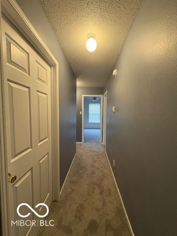 6857 Maywood Circle, Avon, IN 46123