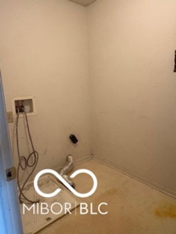 6857 Maywood Circle, Avon, IN 46123