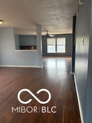 6857 Maywood Circle, Avon, IN 46123