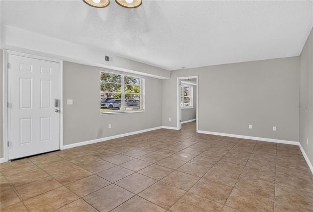 53 WINDTREE LANE 102, Winter Garden, FL 34787