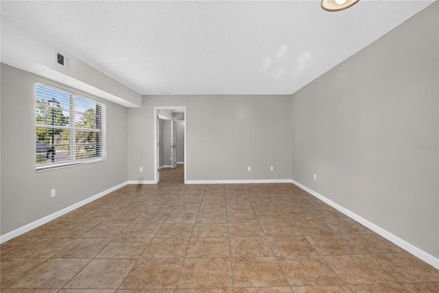 53 WINDTREE LANE 102, Winter Garden, FL 34787