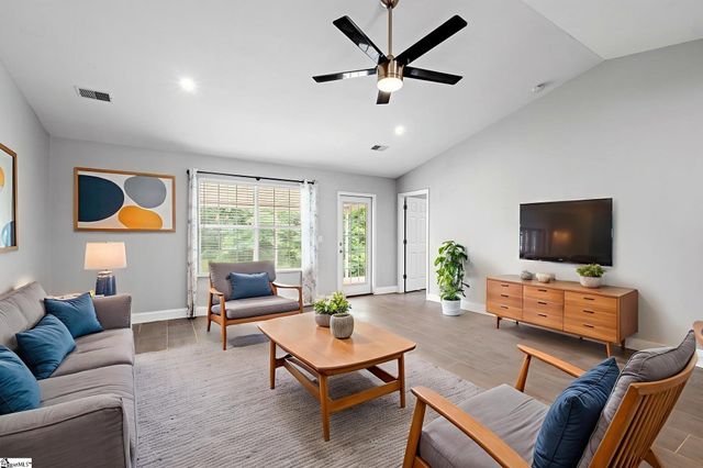 3 Alewine Court, Taylors, SC 29687
