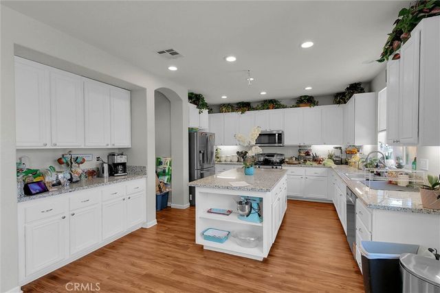 3010 Sand Pine, Hemet, CA 92545