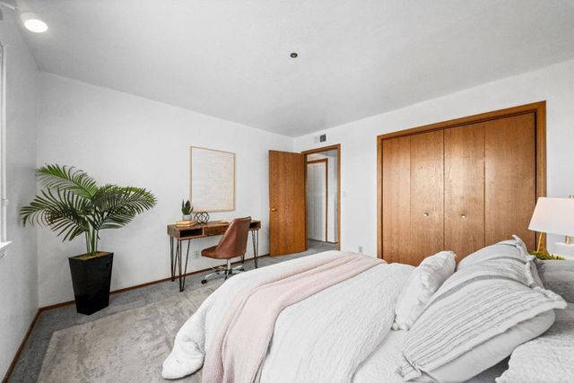 1003 San Antonio Circle 202, Daly City, CA 94014