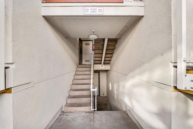 1003 San Antonio Circle 202, Daly City, CA 94014