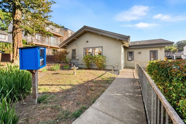 1003 San Antonio Circle 202, Daly City, CA 94014