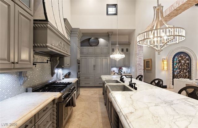 43 Olympia Hills Circle, Las Vegas, NV 89141