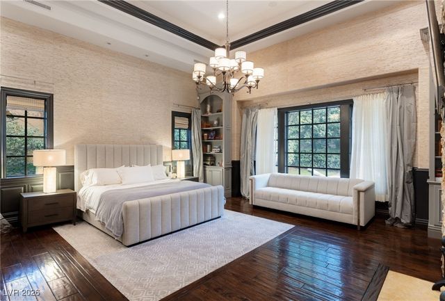 43 Olympia Hills Circle, Las Vegas, NV 89141