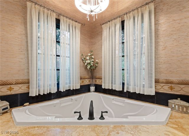 43 Olympia Hills Circle, Las Vegas, NV 89141