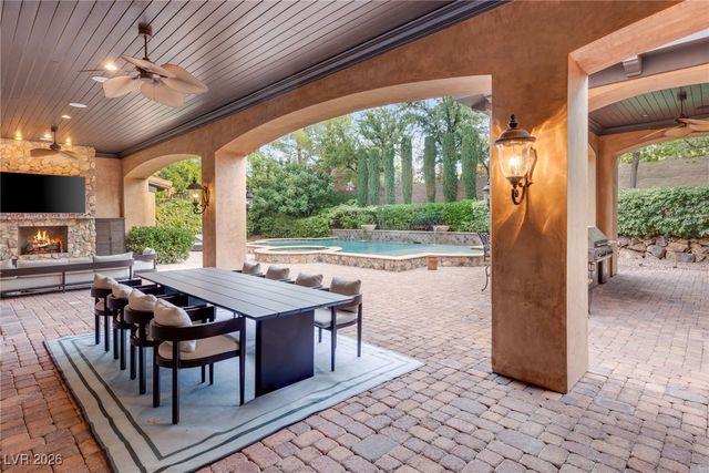 43 Olympia Hills Circle, Las Vegas, NV 89141