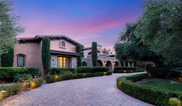 43 Olympia Hills Circle, Las Vegas, NV 89141