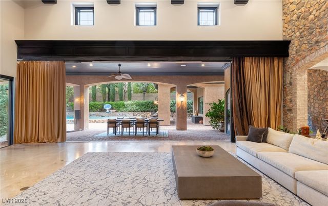 43 Olympia Hills Circle, Las Vegas, NV 89141